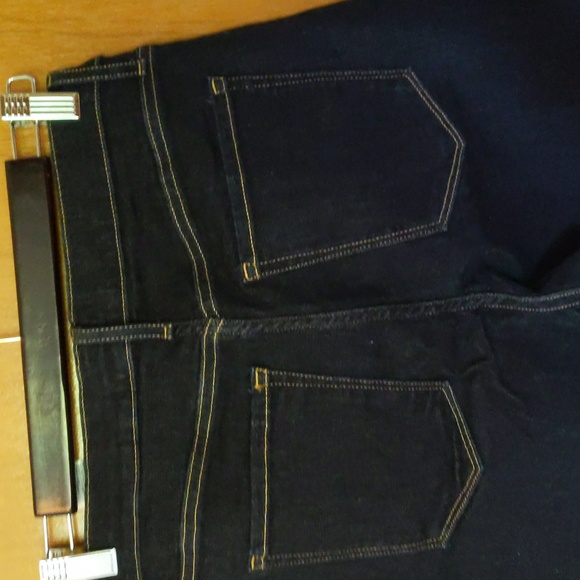Banana Republic high rise skinny - Picture 5 of 5